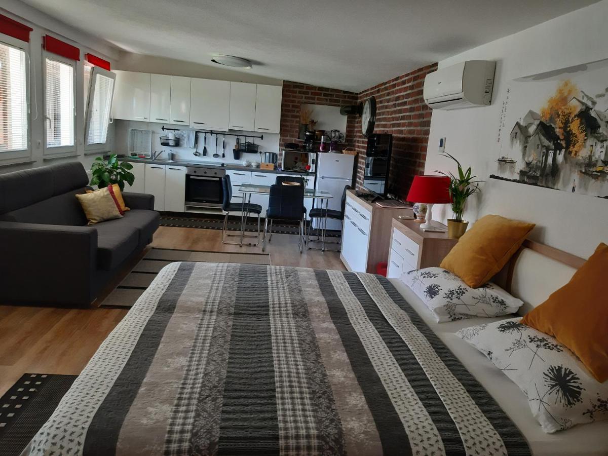 Apartments Isabella 프루이 외부 사진